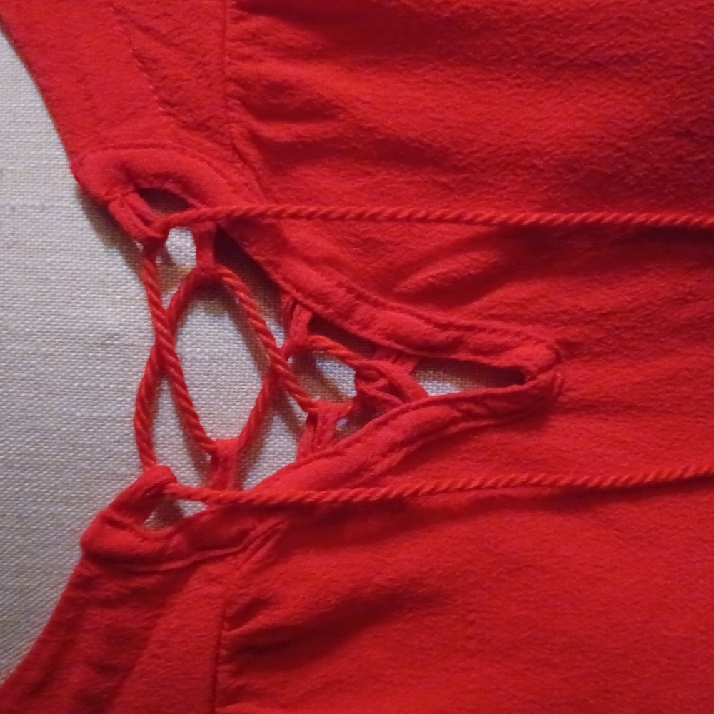 Liz Claiborne Women's petite L Red blouse - Picture 6 of 9